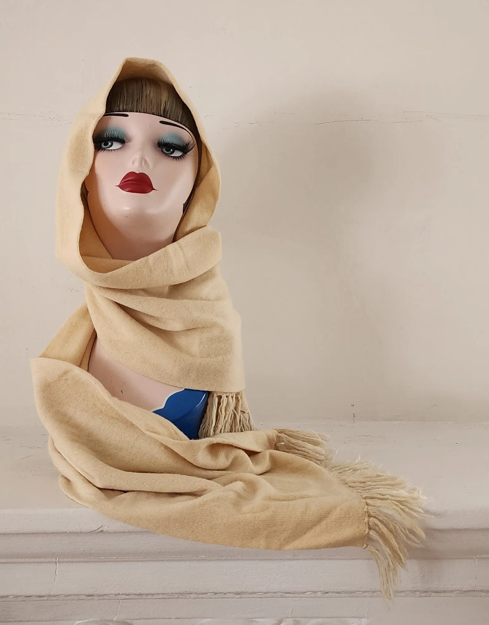 1970s Halston Scarf in Cream Cashmere Wool, Fringed