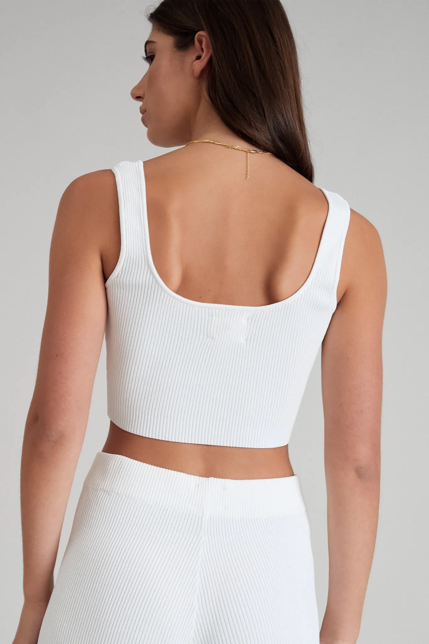 Amelia Rib V-Tank
