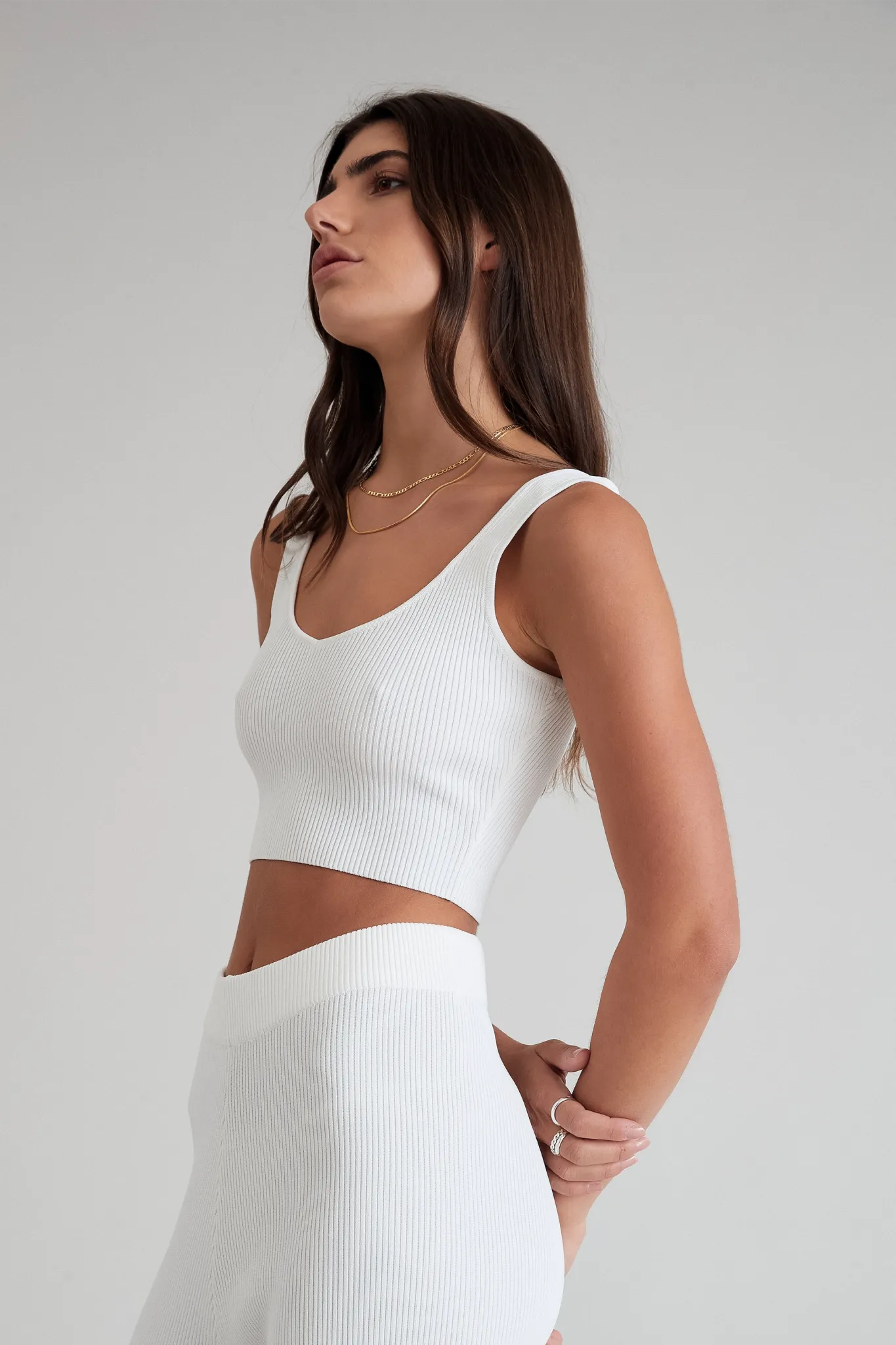 Amelia Rib V-Tank