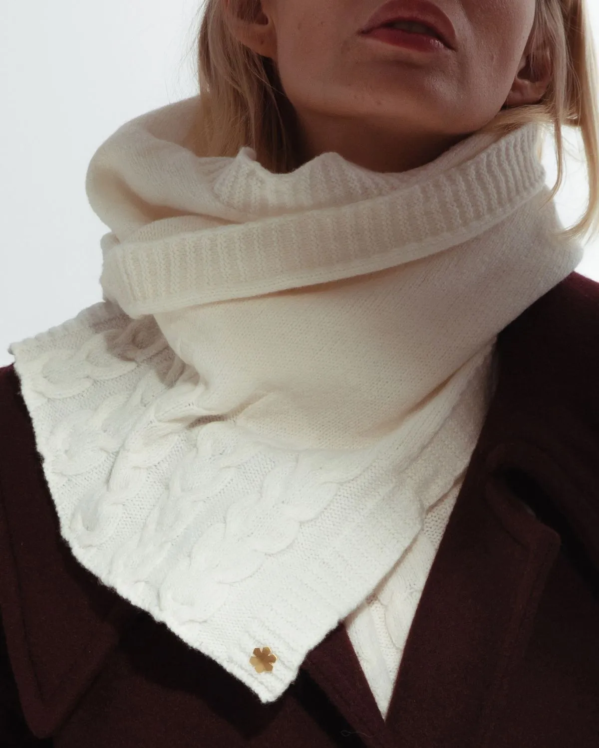 ARIE SCARF - WOOL