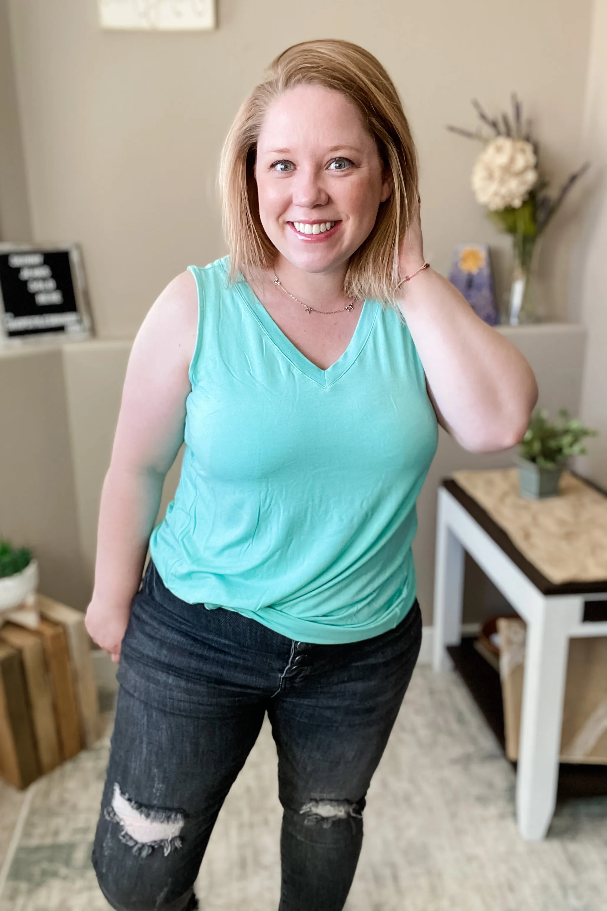 Basic B Sleeveless Tank in Mint