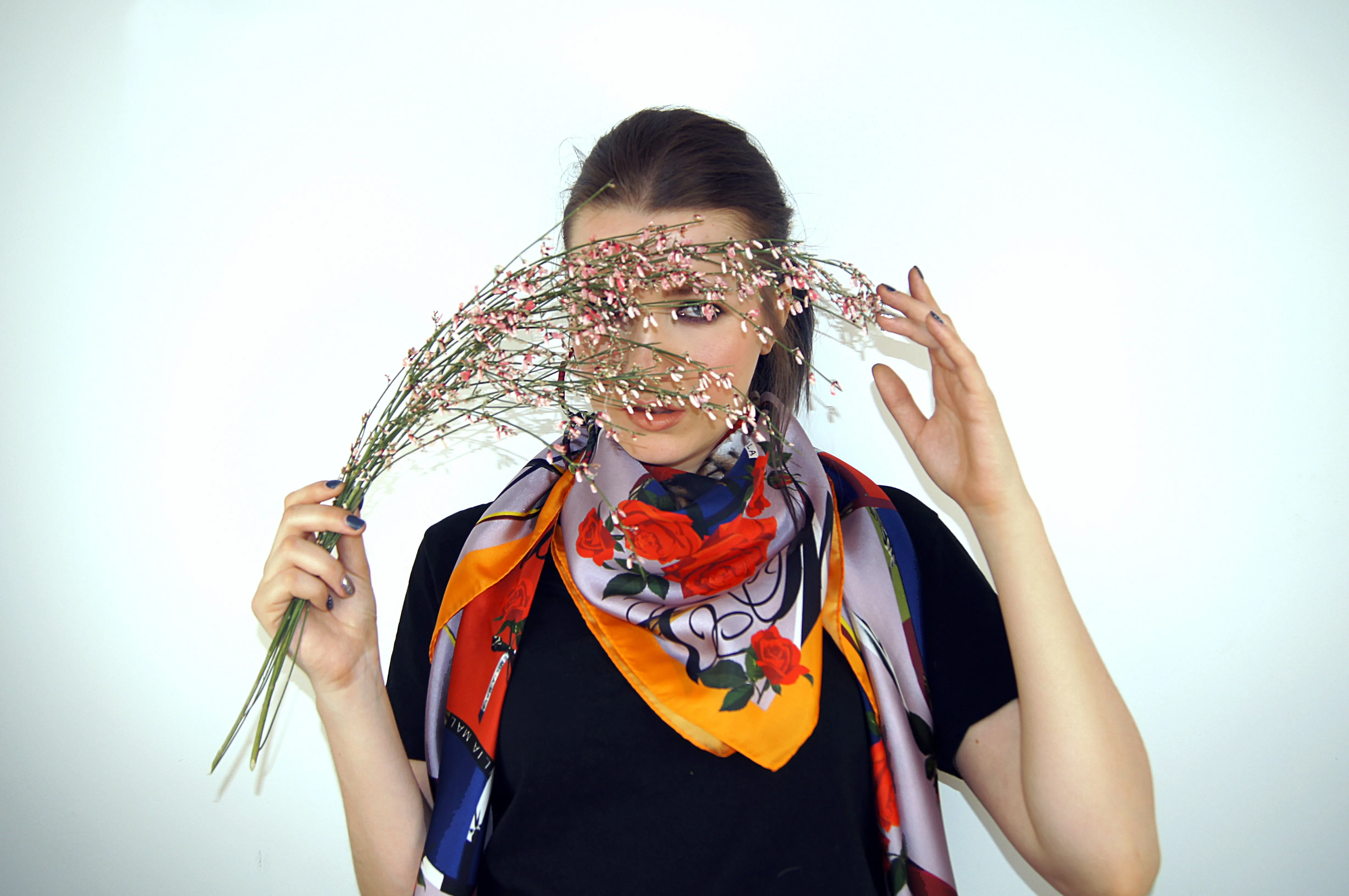 BENGAL MALICIEUSE / RED Large Silk Print Scarf