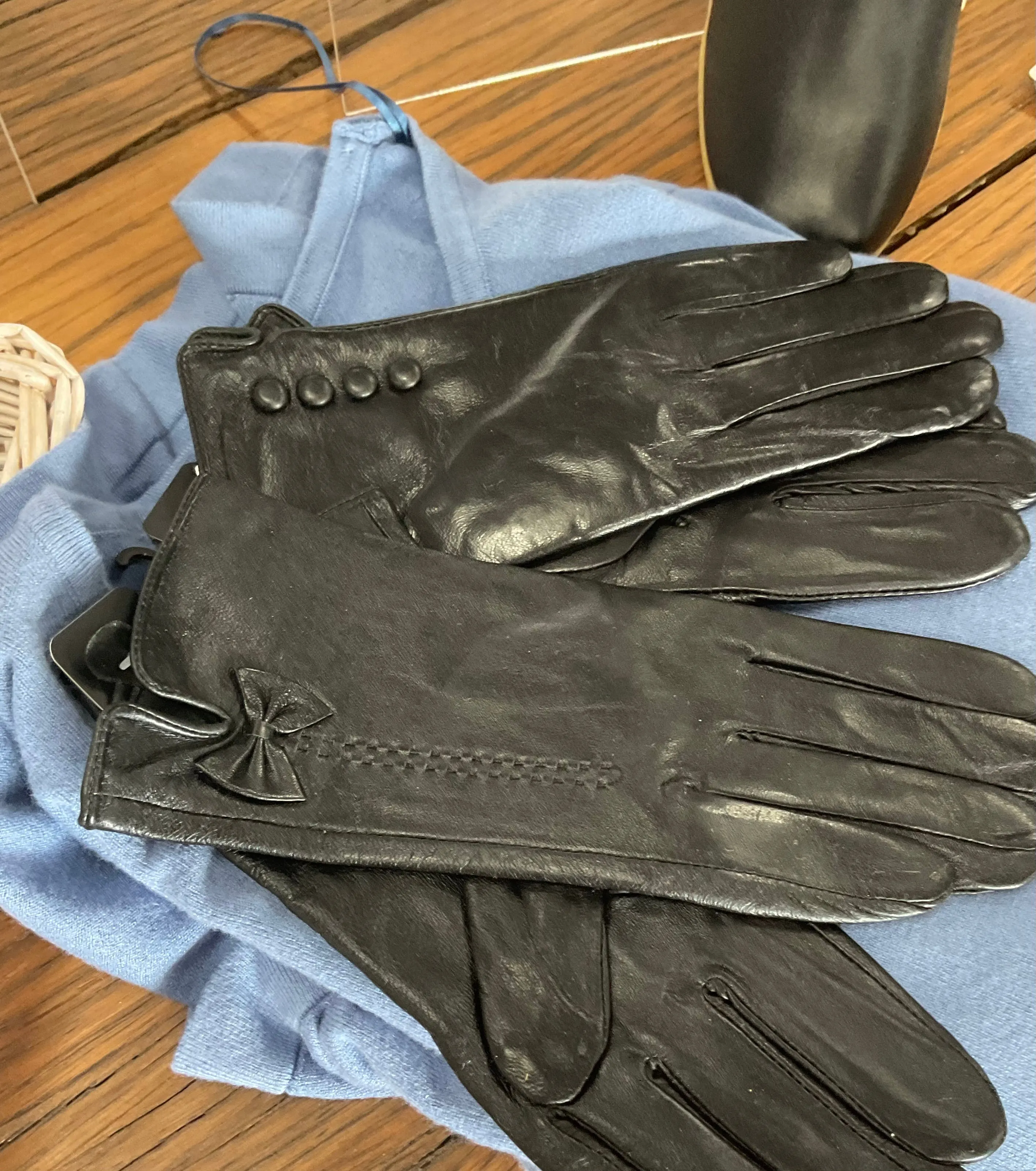 Black Leather Gloves