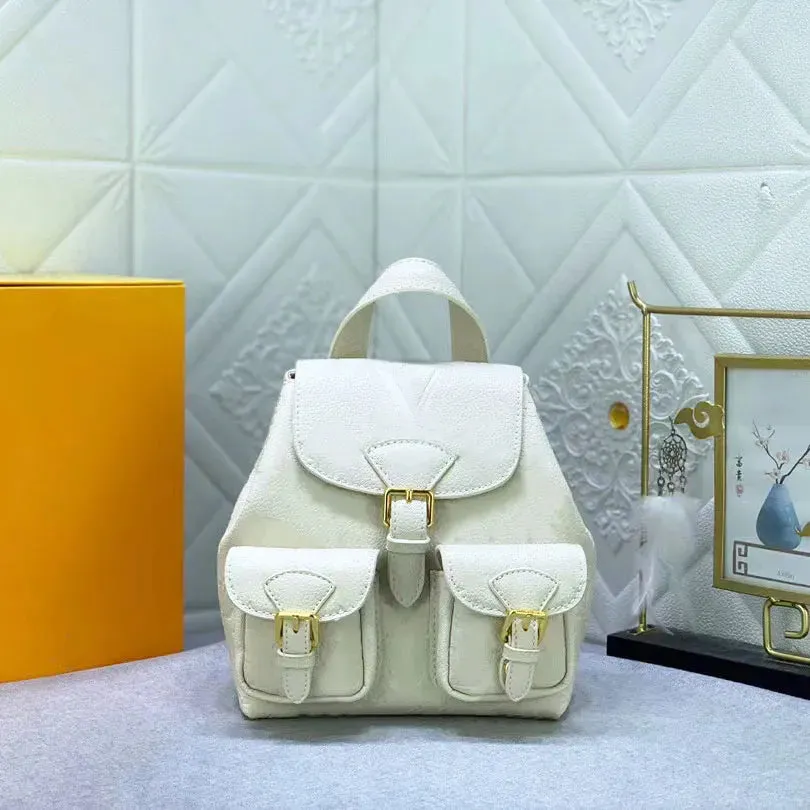 Book Bags Backup Designer Luxury Backpack Designer Handbagjx Genuine Leather Women's Cute Backpack Letter Embossed Magnetic Buckle Flip Open Fashion Bag New Models