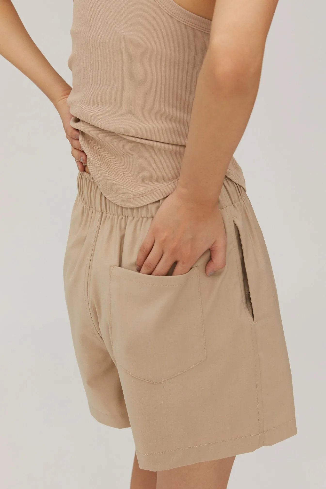 by DOE - Sporty Short