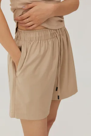by DOE - Sporty Short