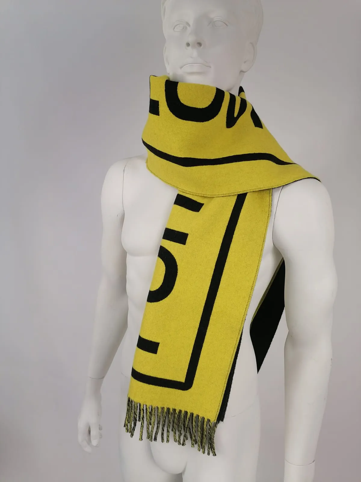 City Gravity Scarf
