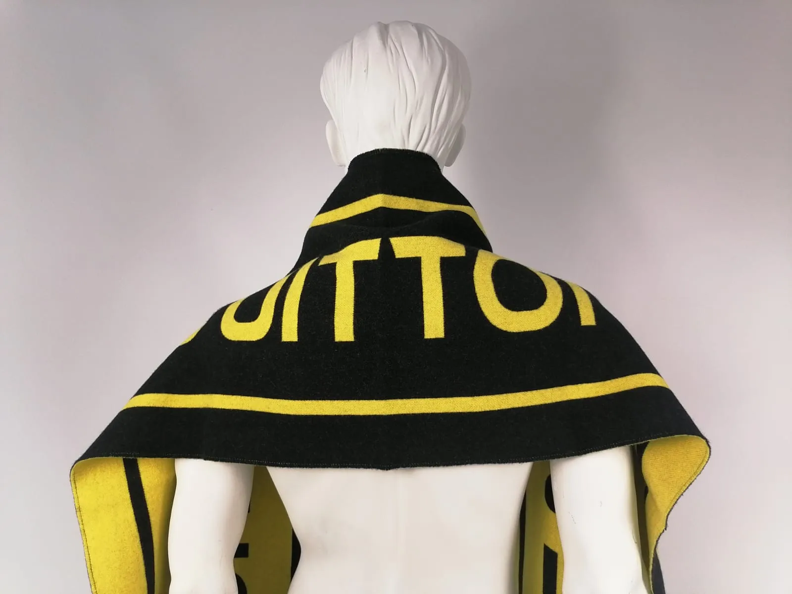 City Gravity Scarf