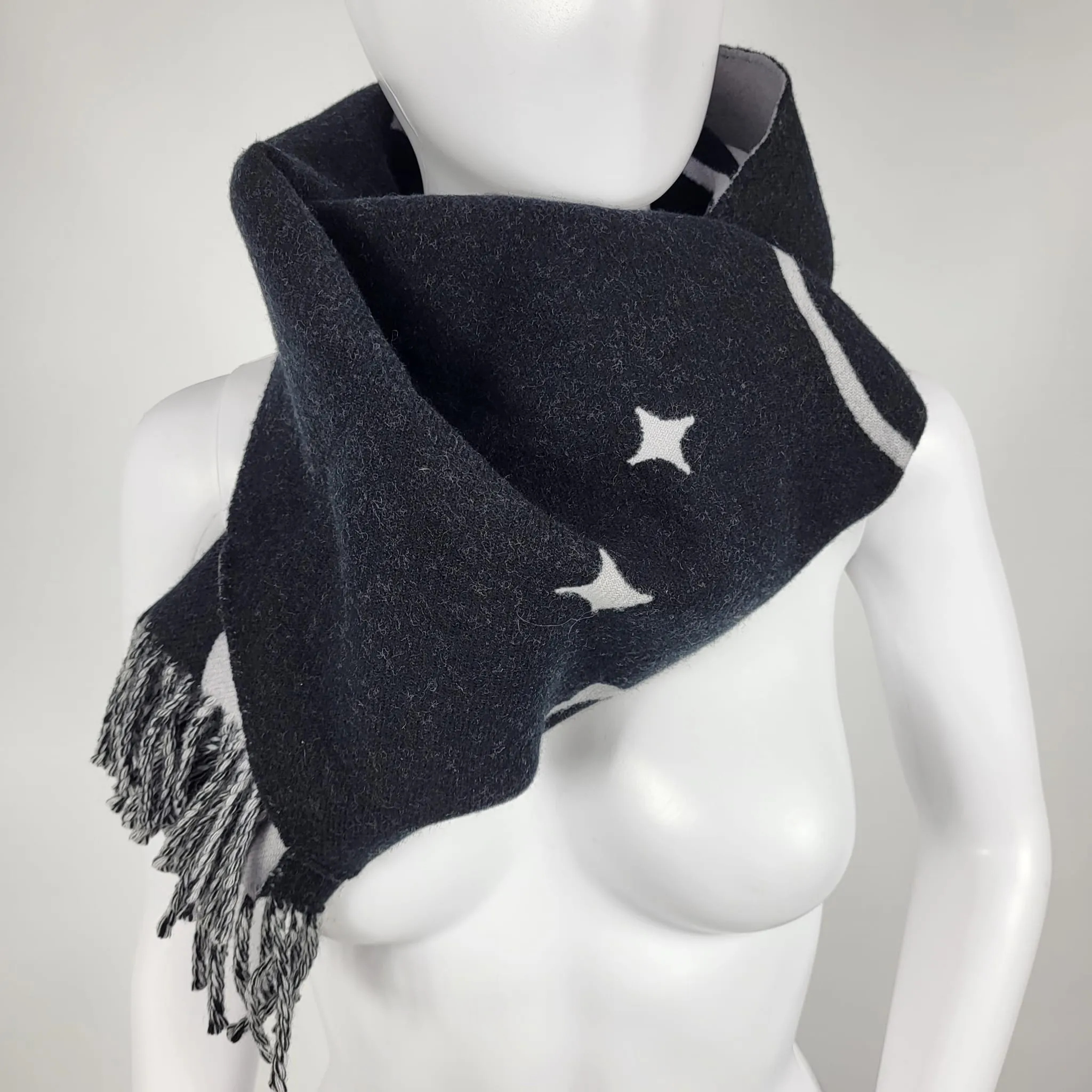 City LV Satellite Scarf
