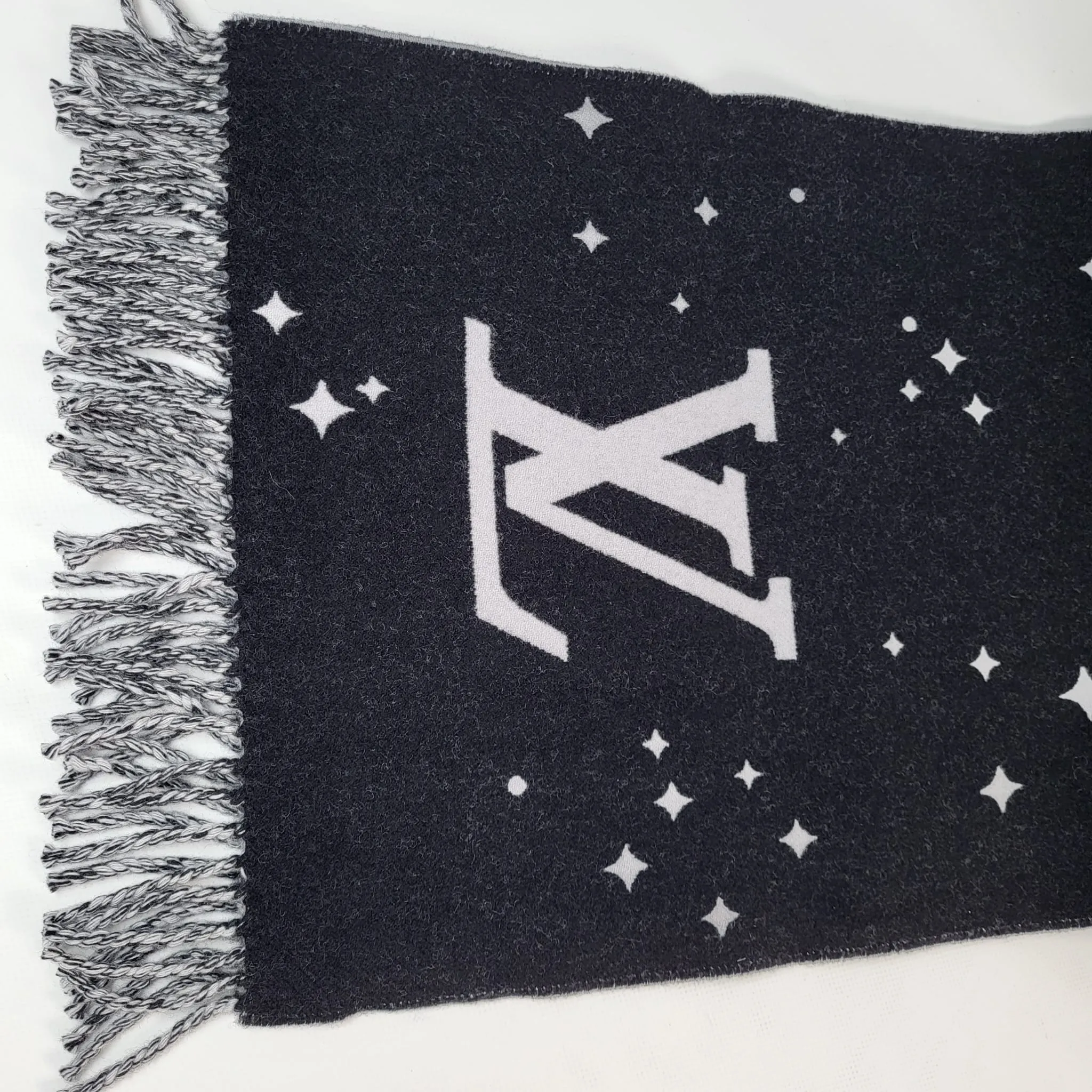 City LV Satellite Scarf
