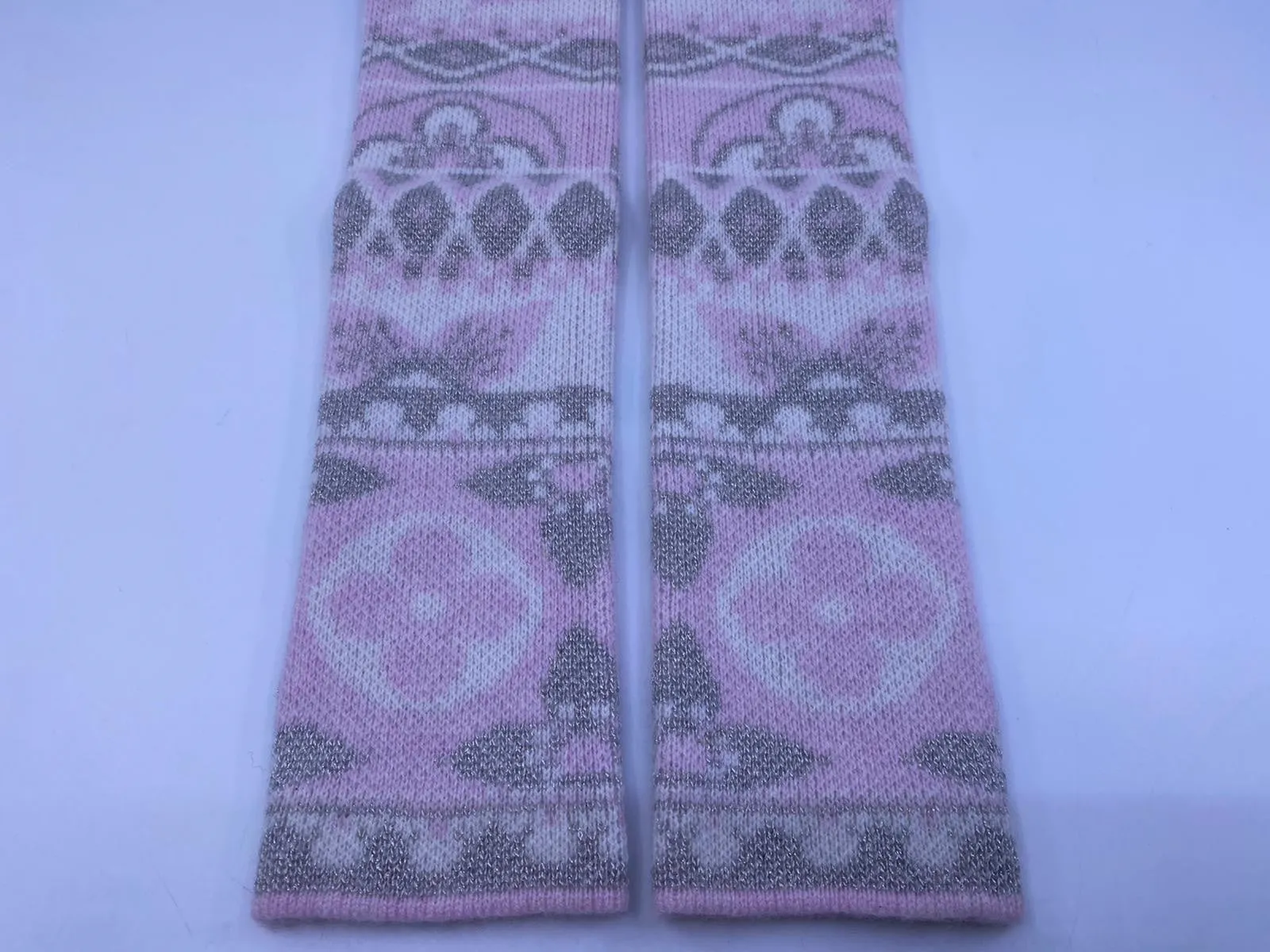 Esquimonogram Arm Warmers