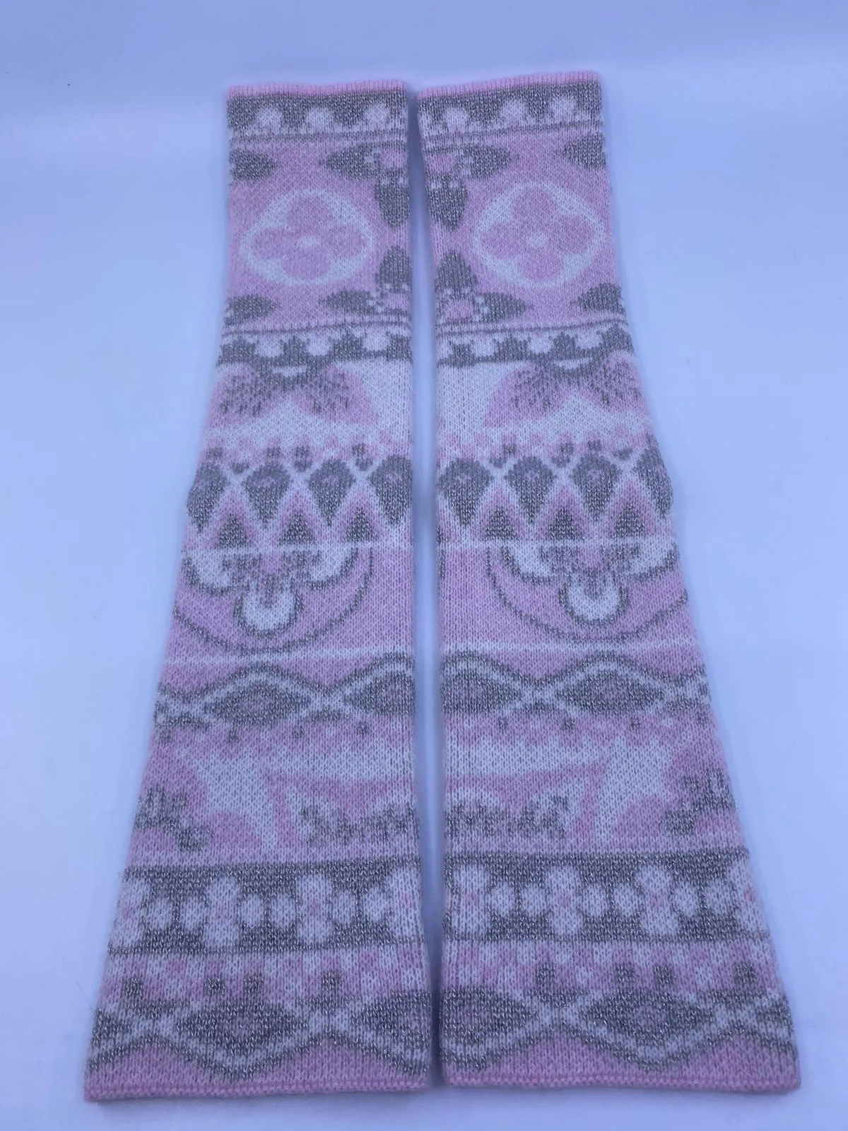 Esquimonogram Arm Warmers