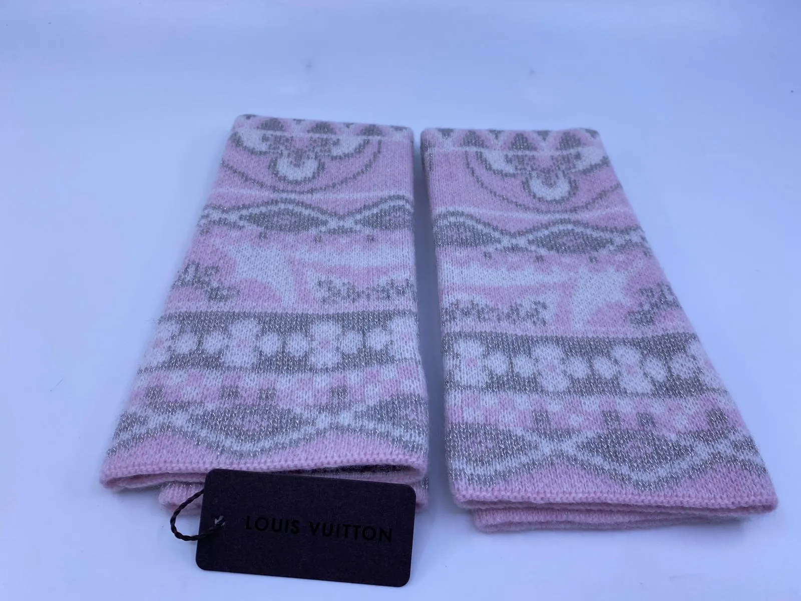 Esquimonogram Arm Warmers