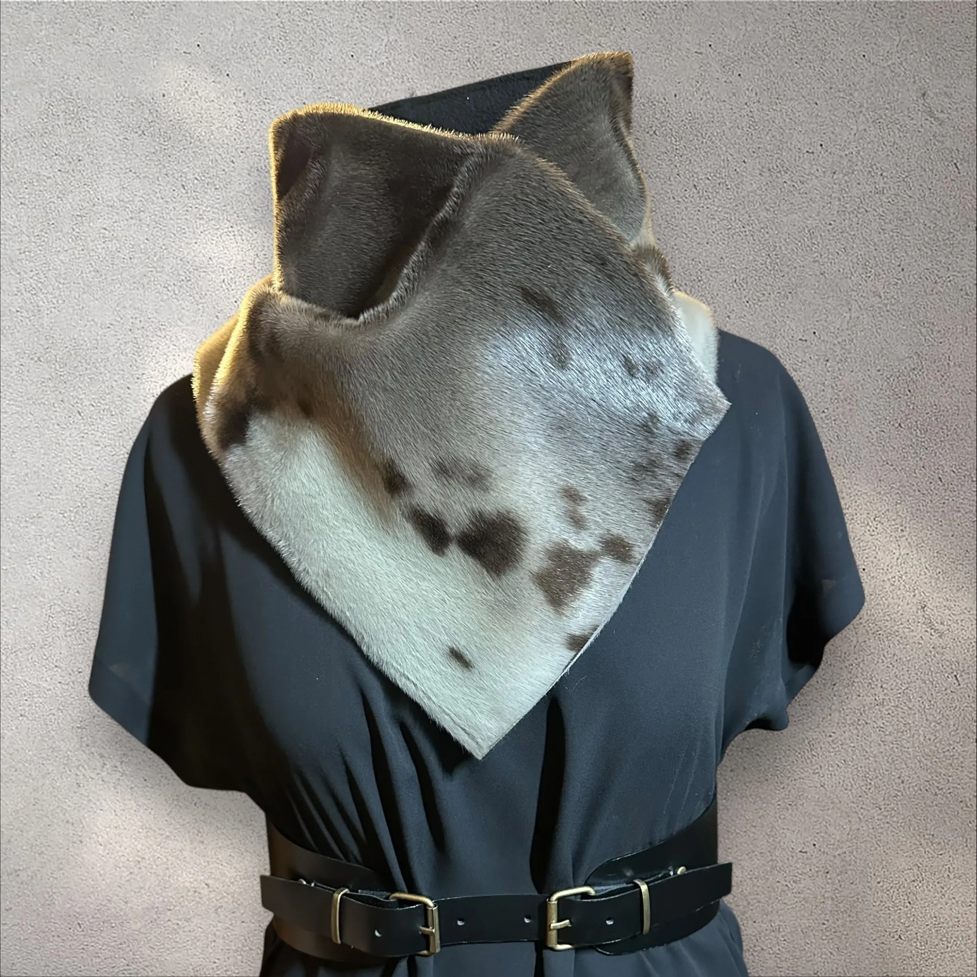 Harp Seal Fur Scarf (Natural)