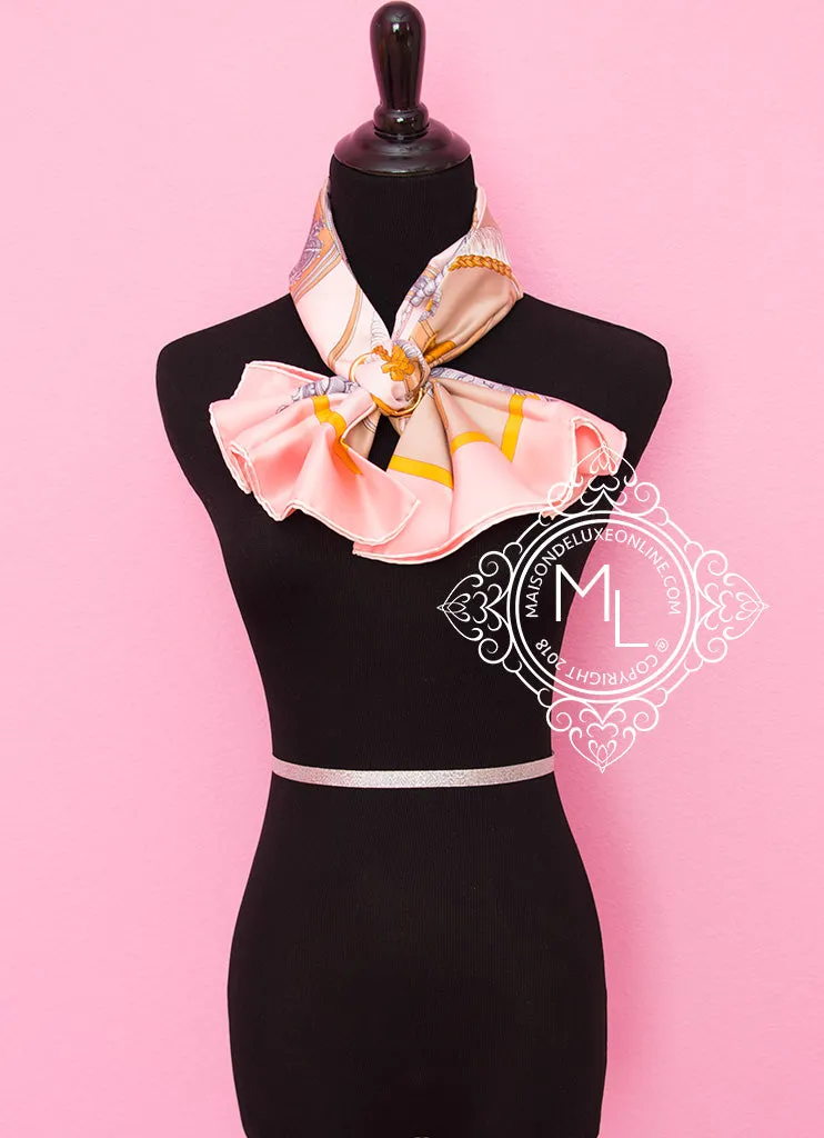 Hermes Pink Beige Twill Silk 90 cm Harnais de Cour Scarf