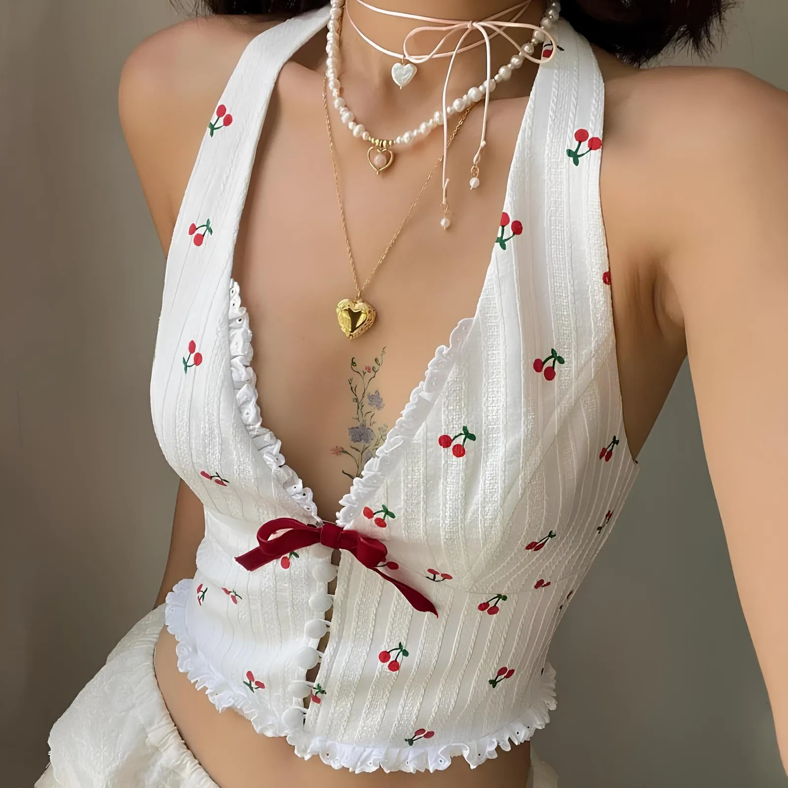 Korean Fashion Print Halter Camis – The Ultimate Summer Essential