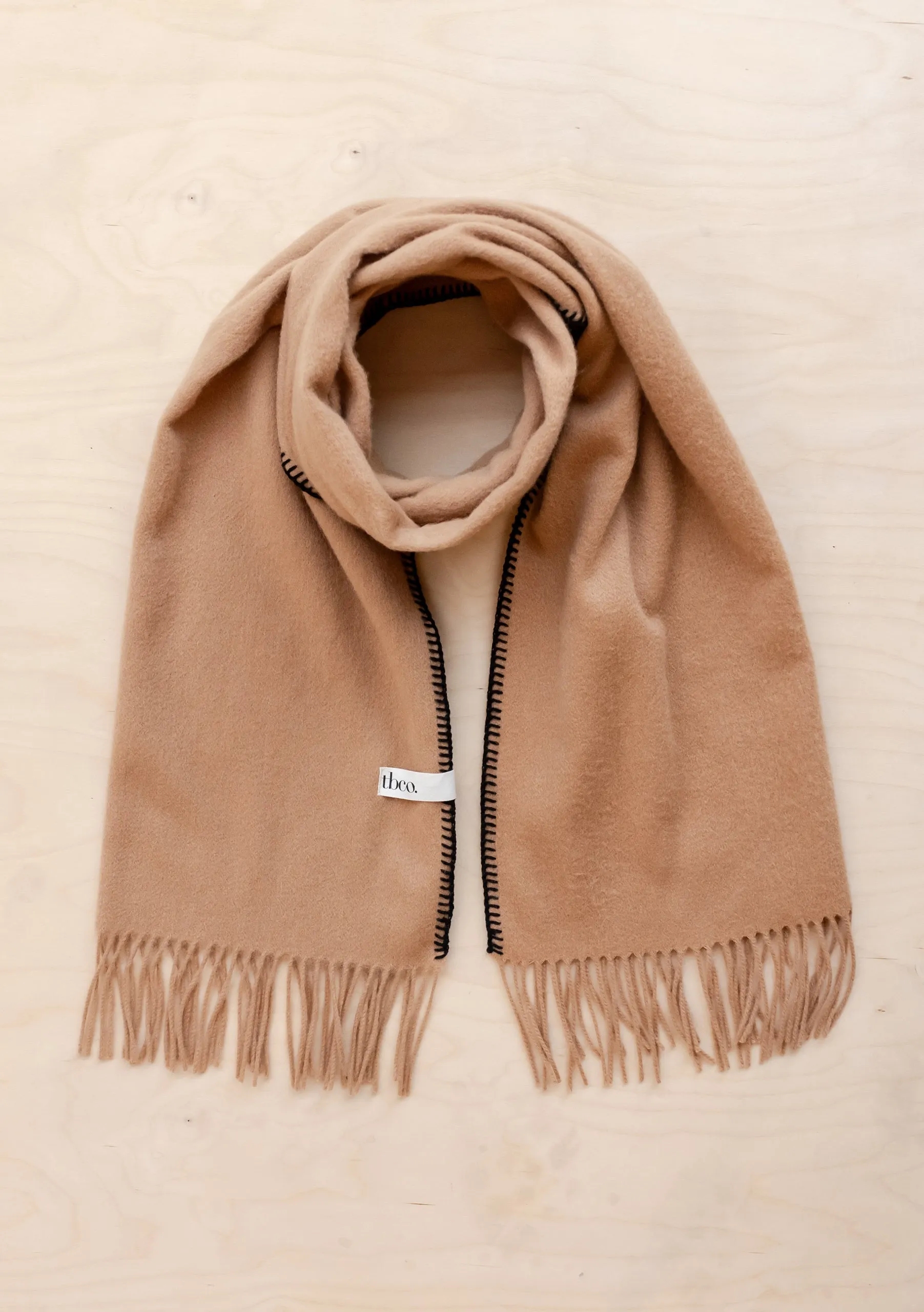 Lambswool Oversized Scarf in Camel Stitch