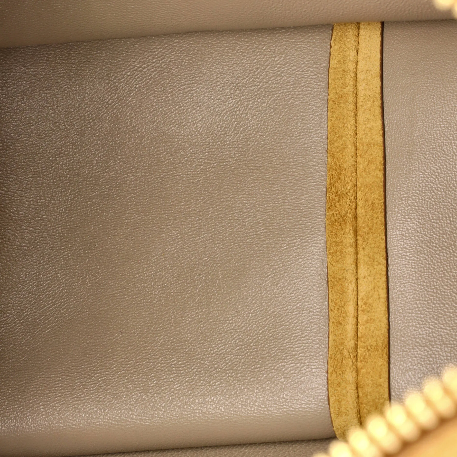 Marcie Satchel Nubuck Medium
