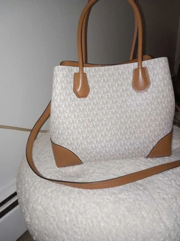 Mercer Gallery Medium Logo Satchel