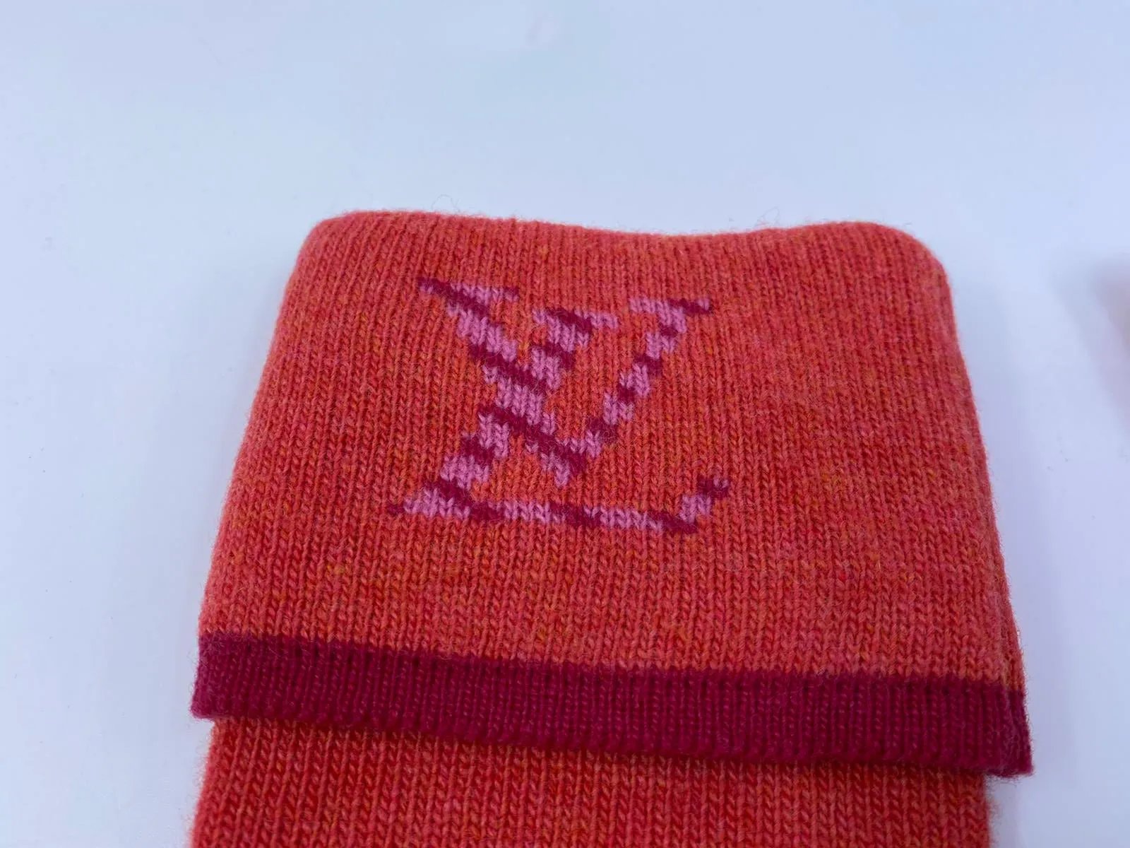 Monogram Pop Gloves