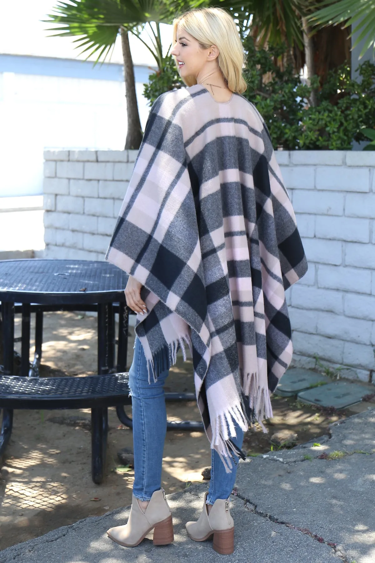 PLAID PRINT FRINGE OPEN FRONT KIMONO