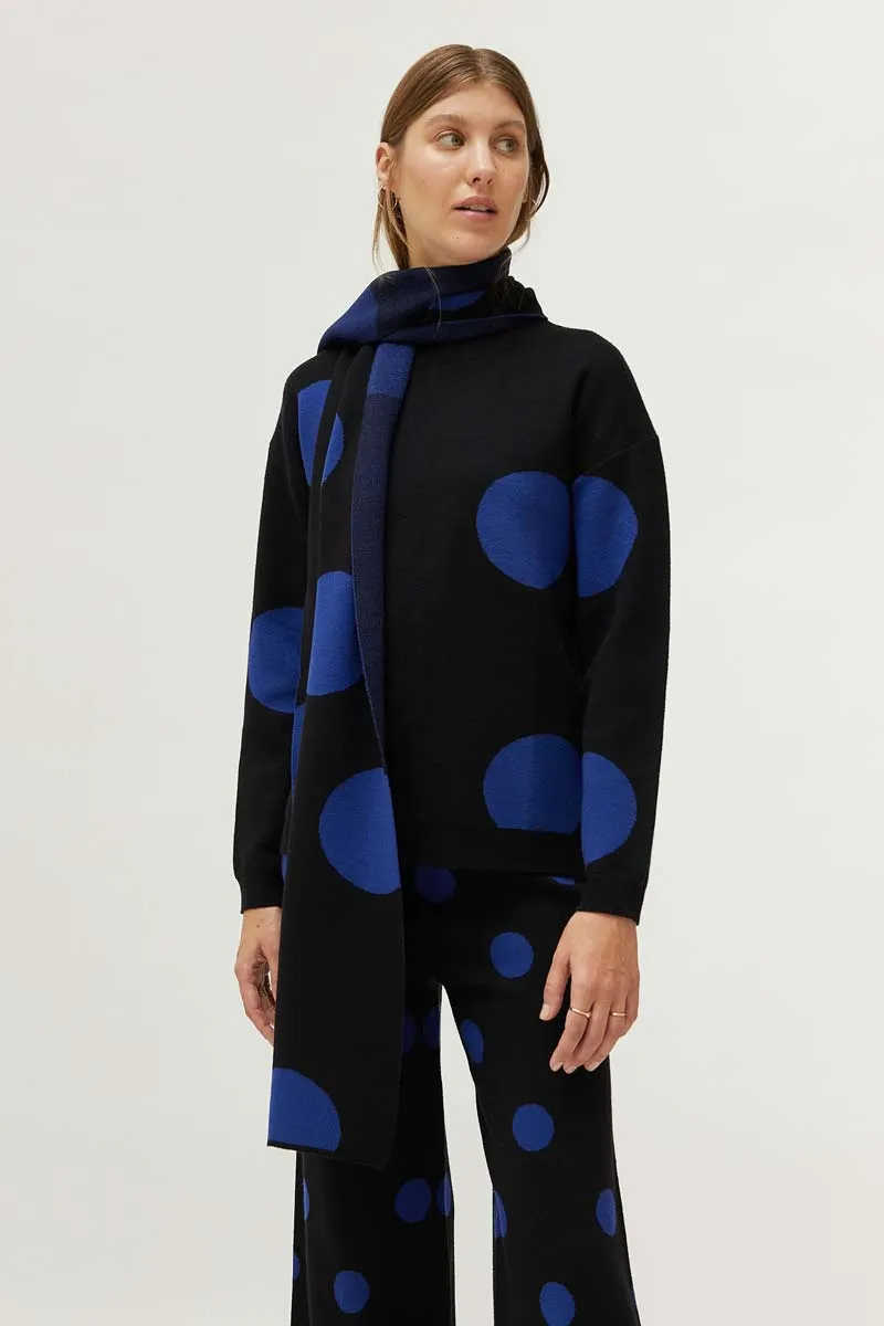 Polka Dot Printed Jacquard Knit Scarf