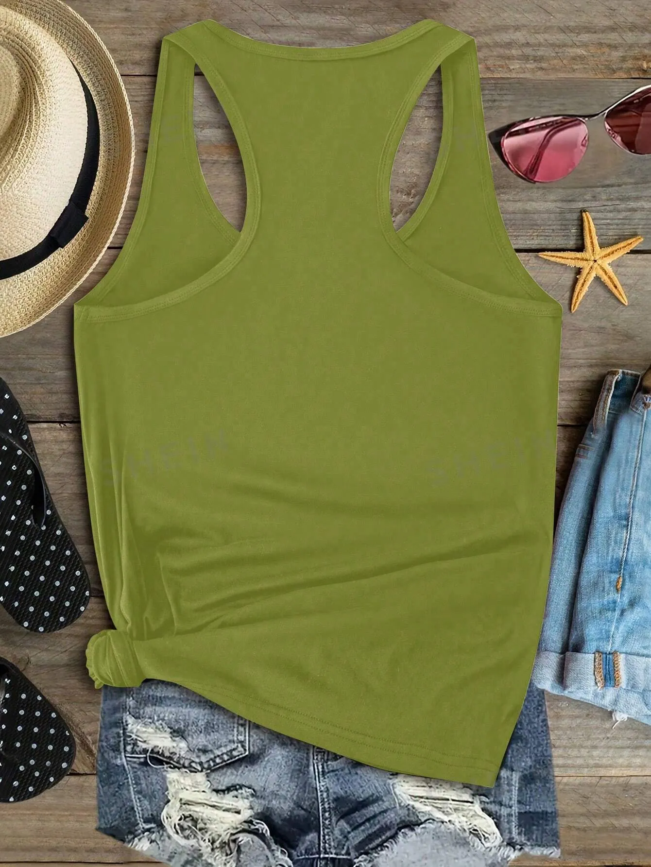 Relaxiva Plus Size Sleeveless Round Neck Letter Print Casual Top
