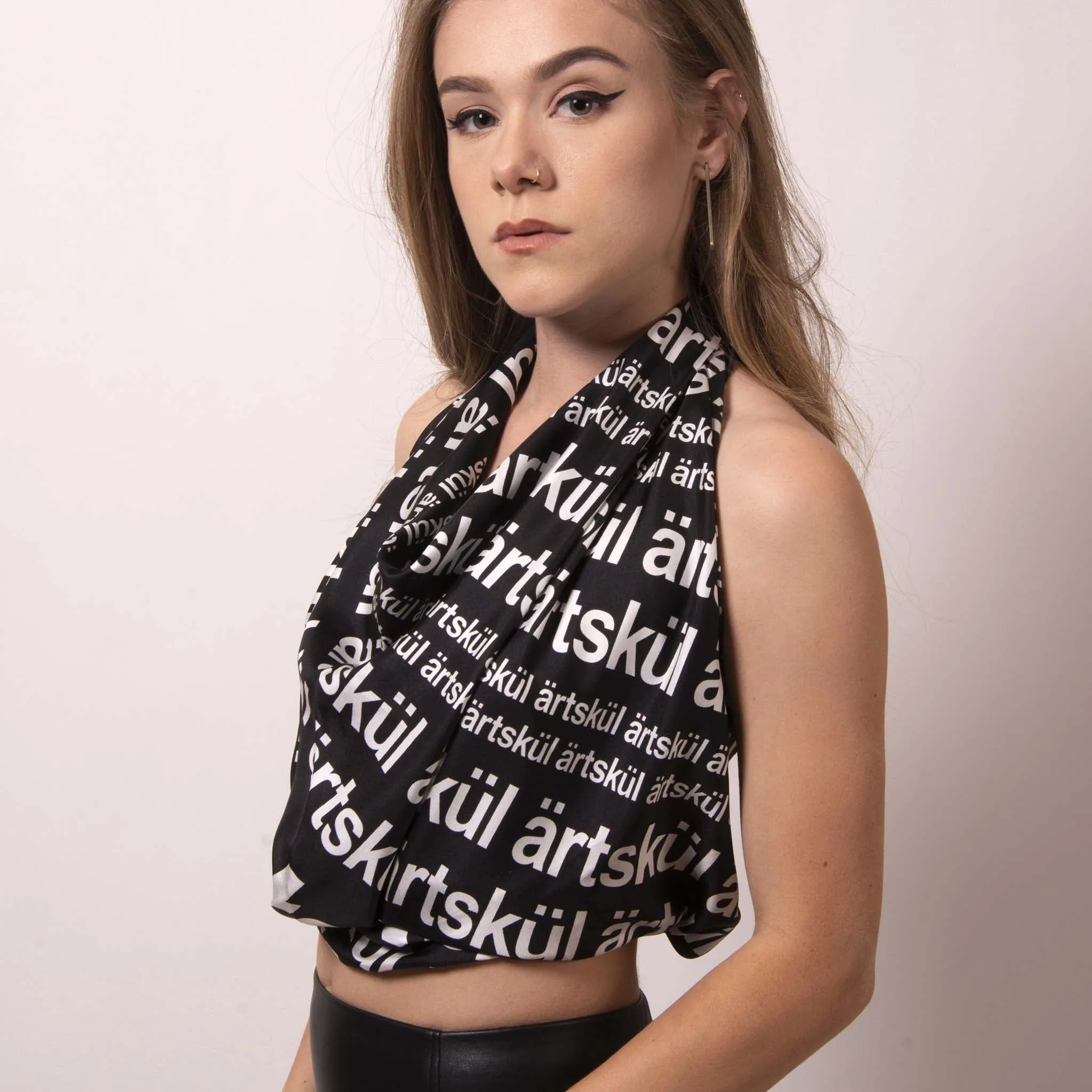 ärtskül Logo Scarf in Silk Twill