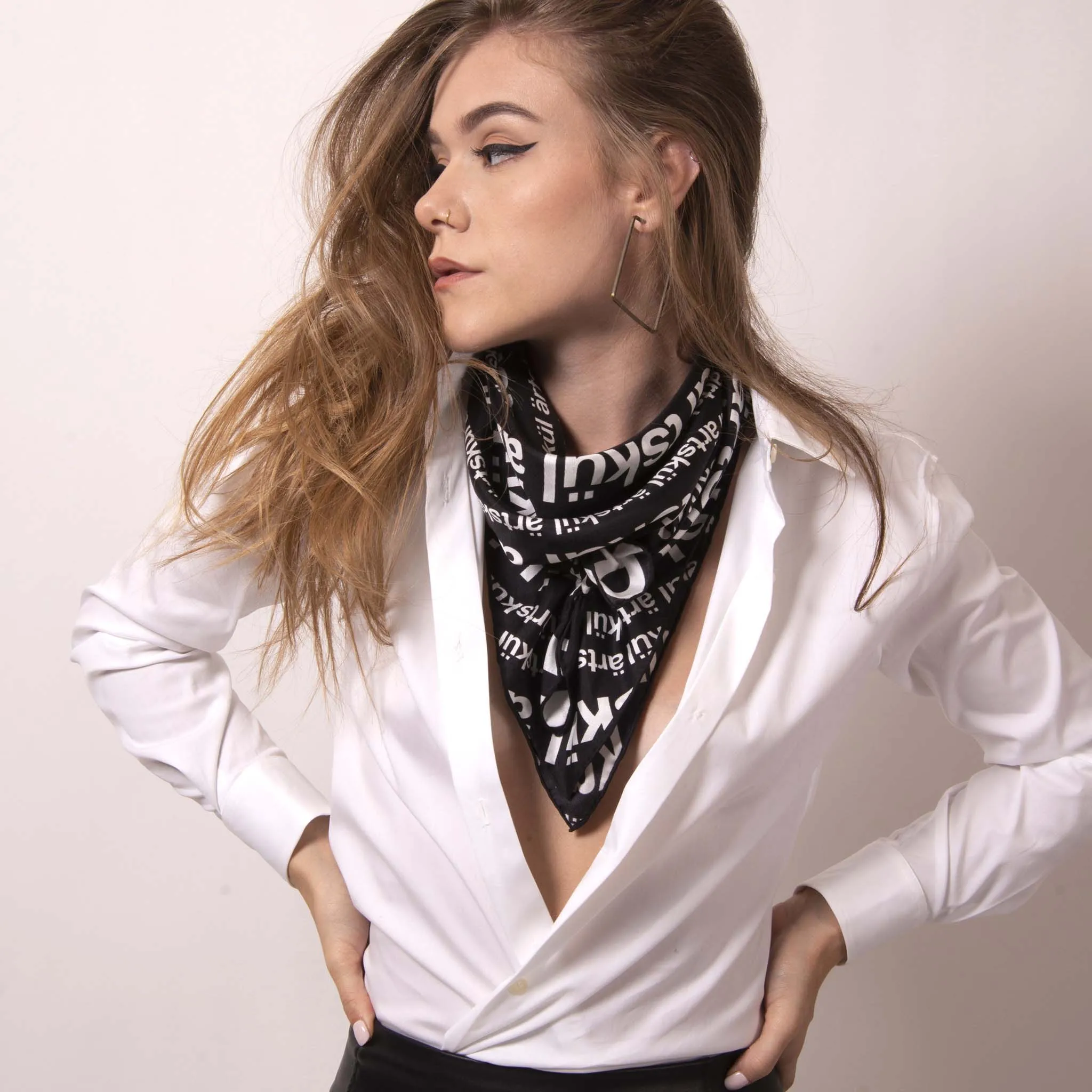 ärtskül Logo Scarf in Silk Twill