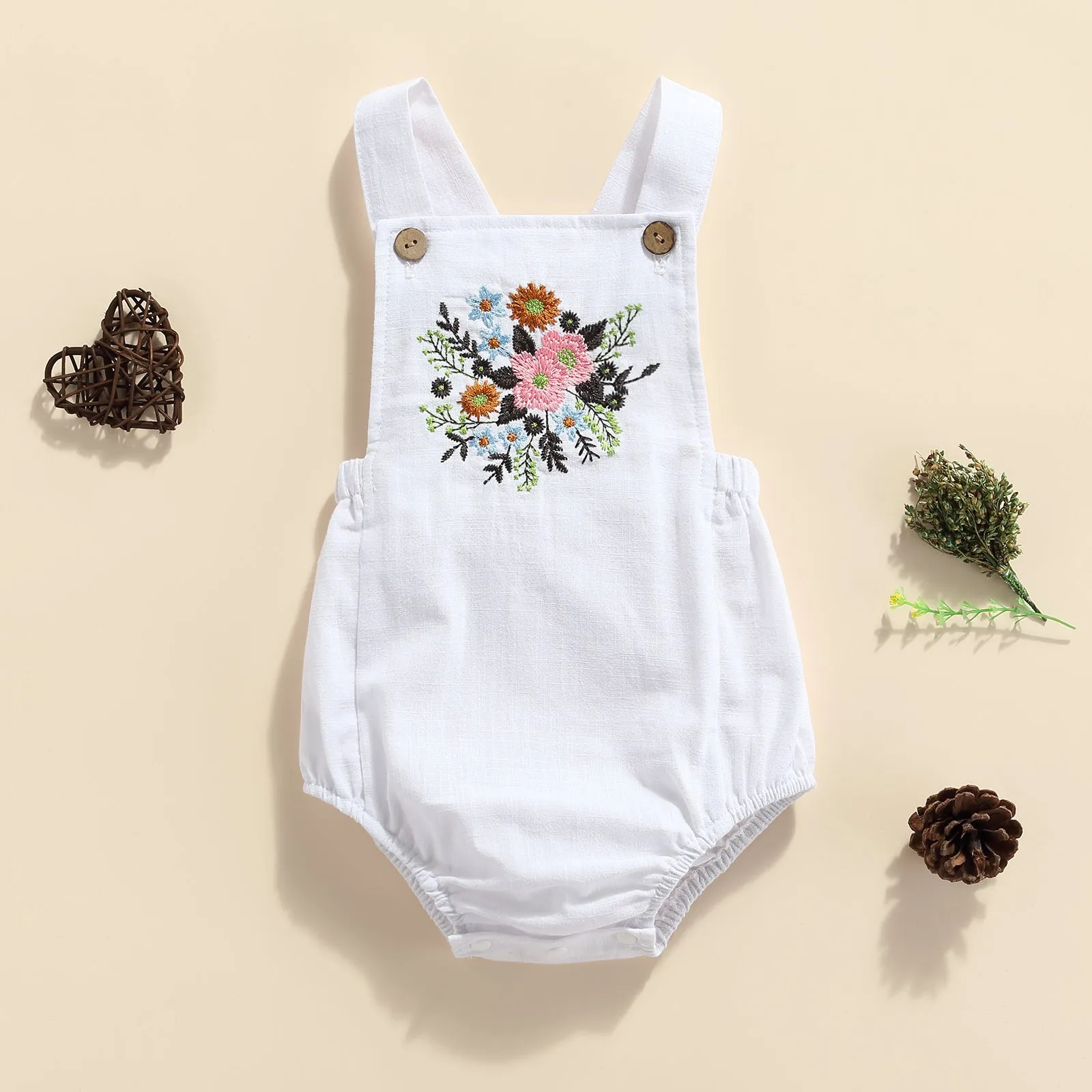 Sleeveless Flowers Embroidery Romper