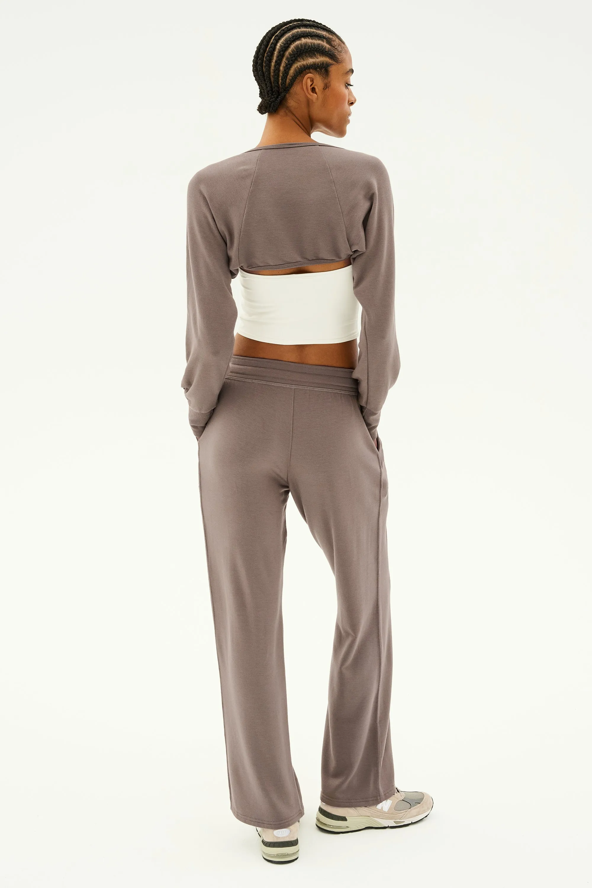 Sue Fleece Shrug - Lentil