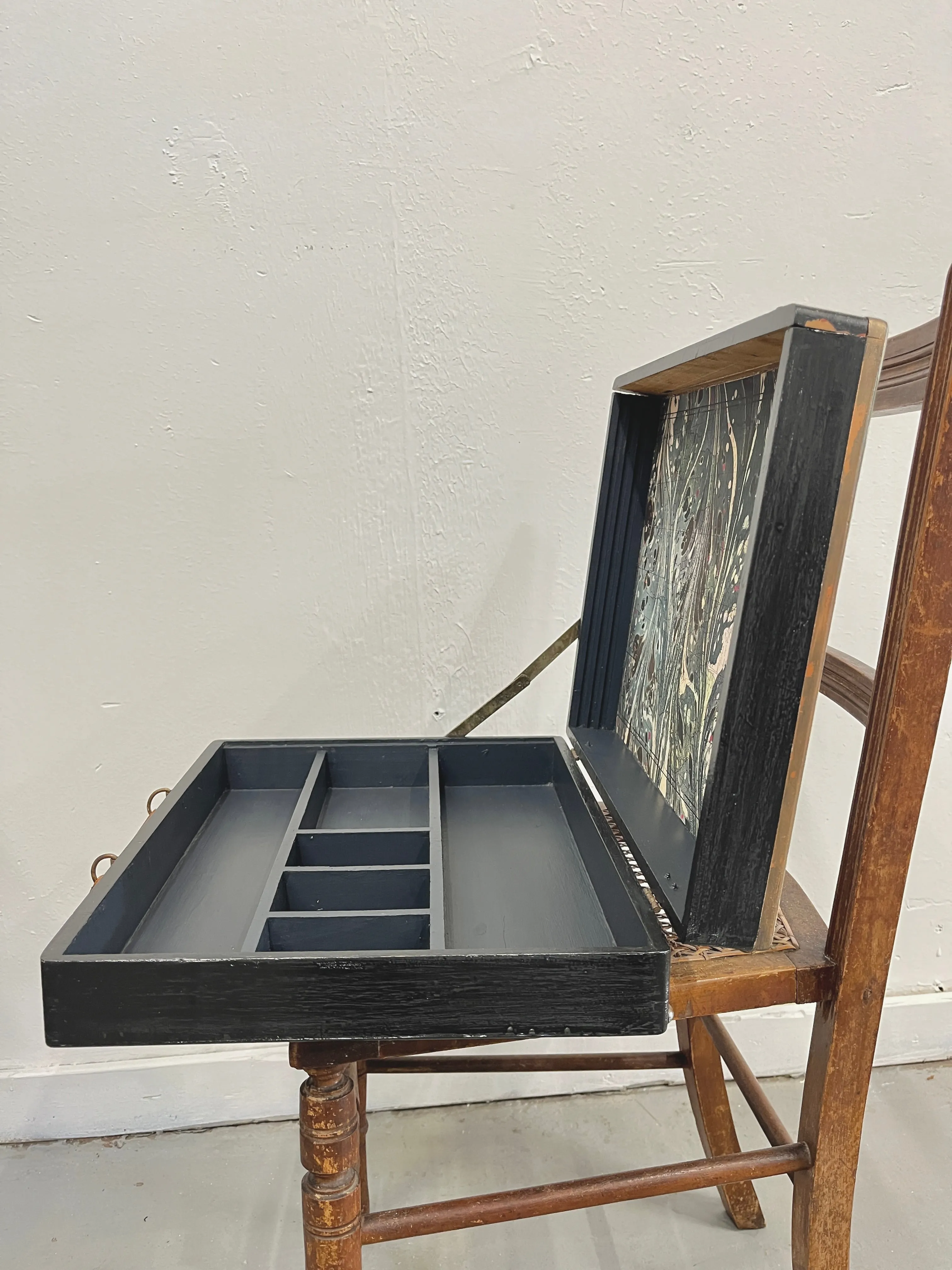 The Hex Petal Customized Vintage Painters Box