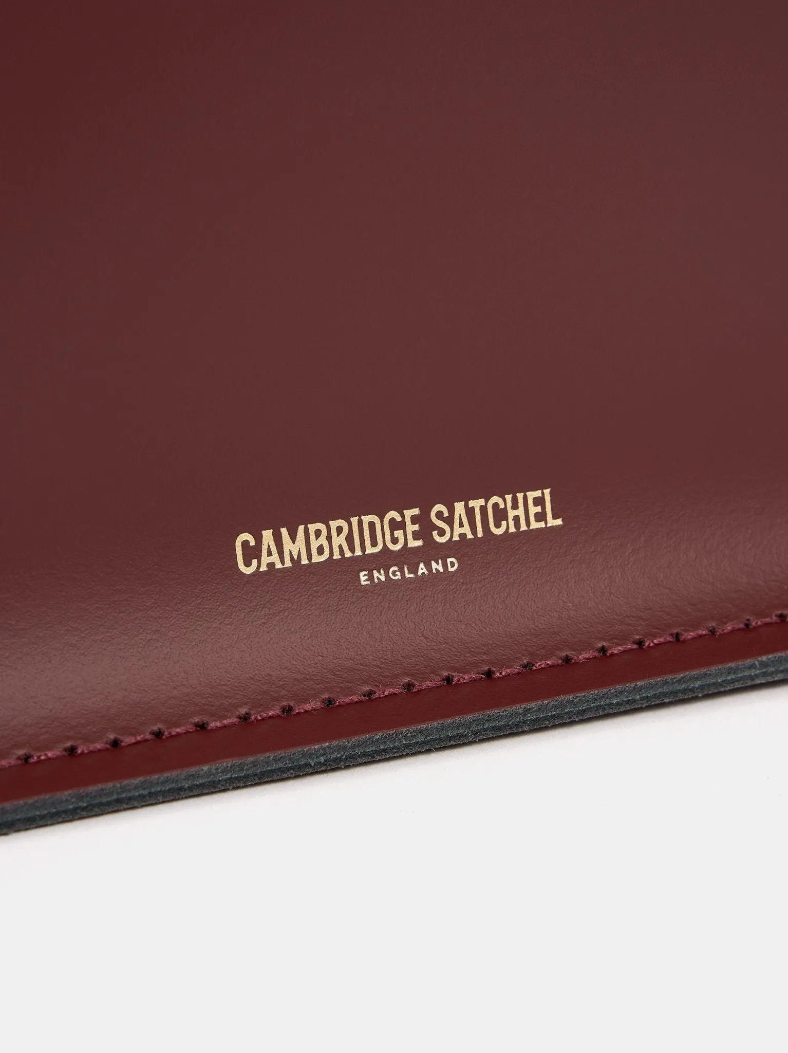 The Twist Lock Satchel - Oxblood