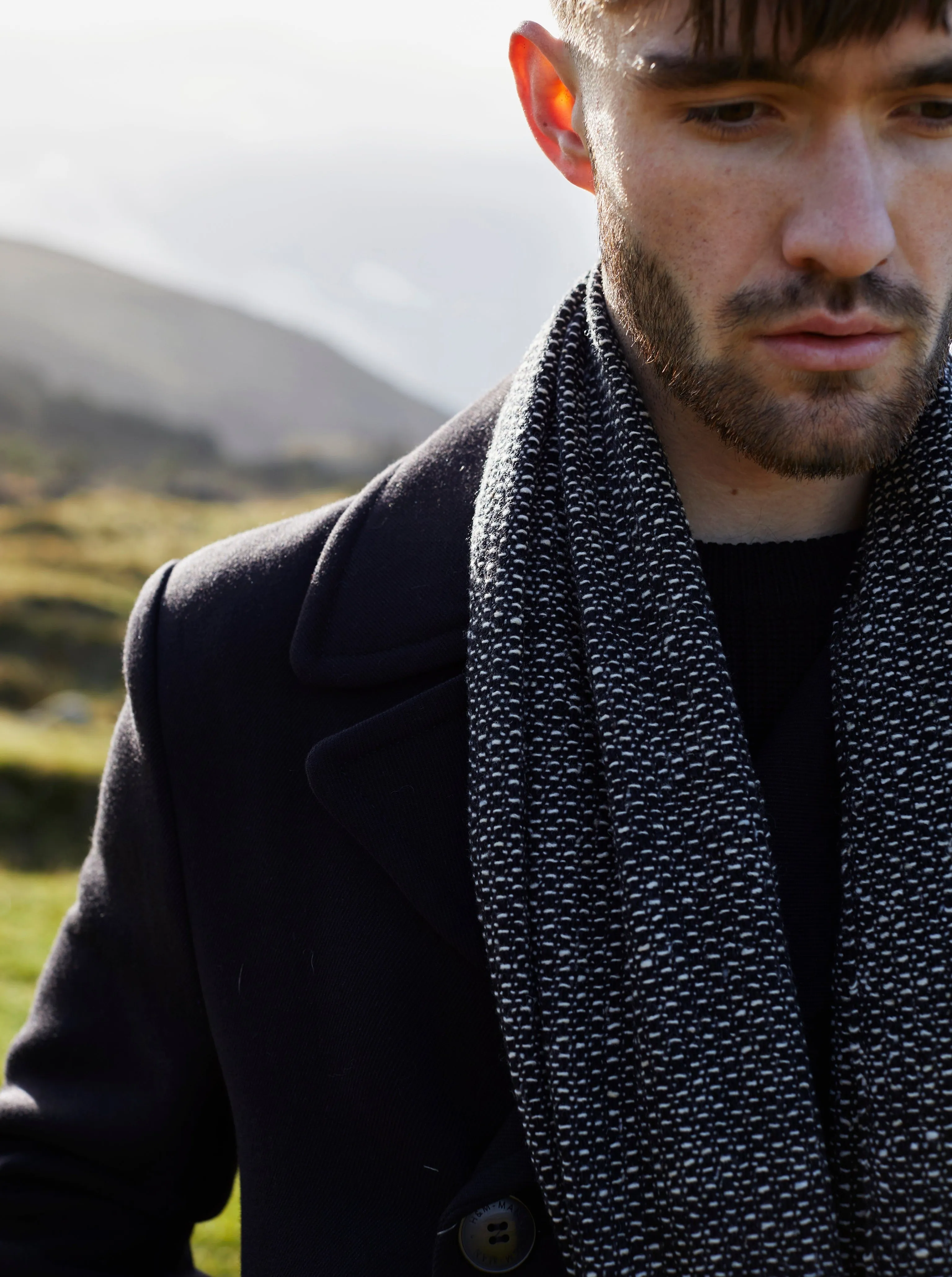 Tweed Emphasize Narrow Scarf - Black and White